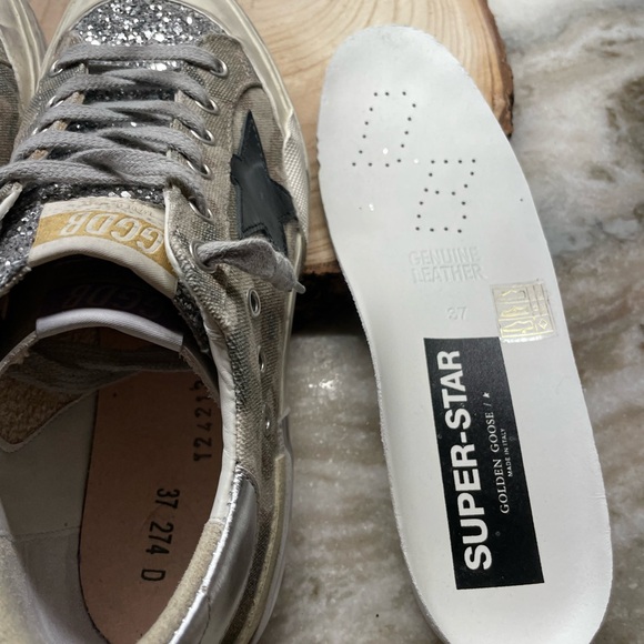 Golden Goose Superstars Sz 37 - Picture 6 of 7